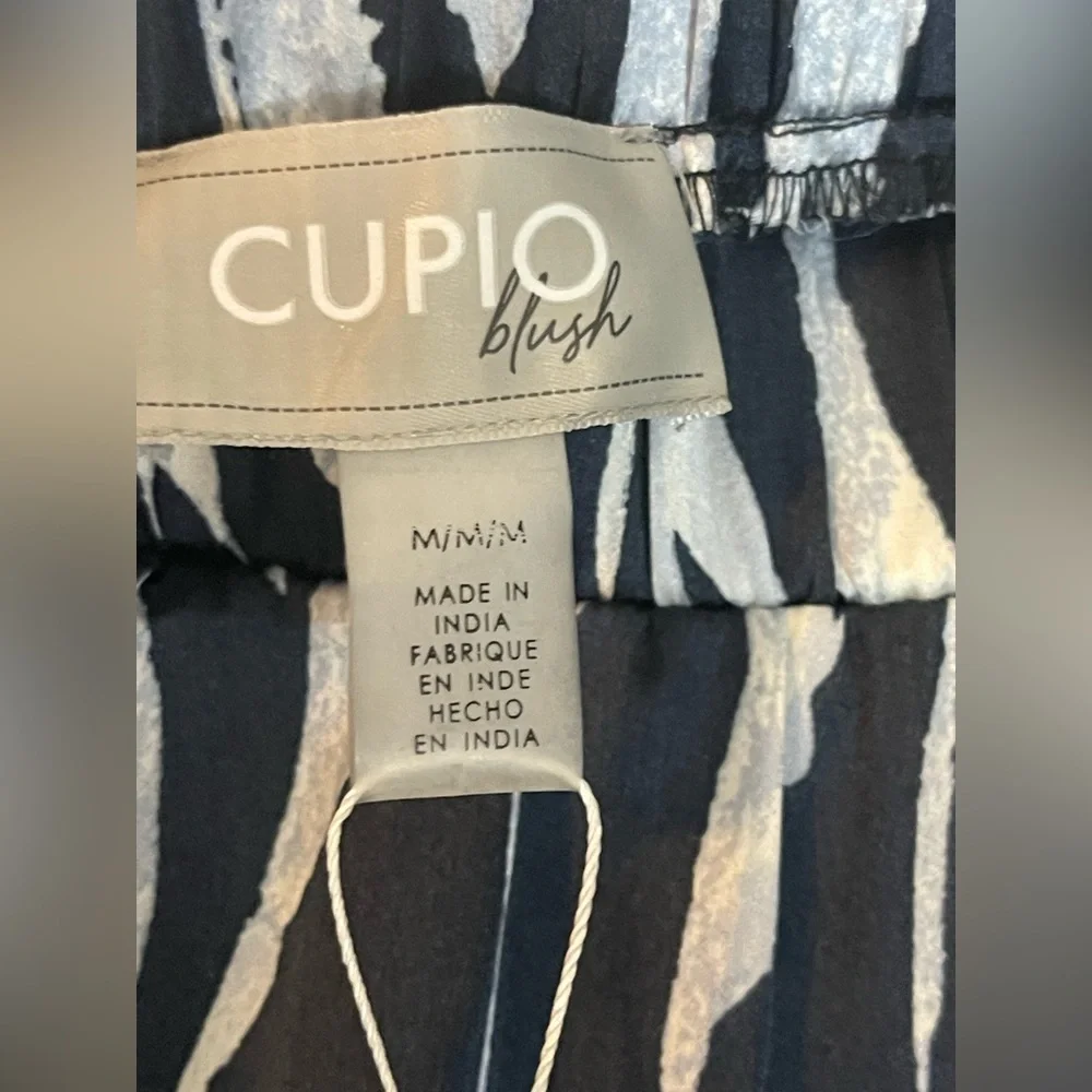 NWT: CUPIO BLUSH Stylish Navy and White Tiered Skirt Size Medium